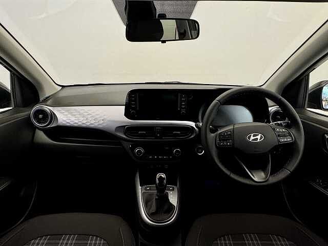 Hyundai i10 1.2 [79] Premium 5dr Auto [Nav]