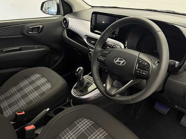 Hyundai i10 1.2 [79] Premium 5dr Auto [Nav]