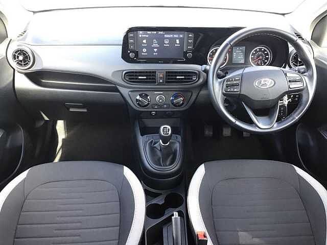 Hyundai i10 1.0 MPi SE Connect 5dr