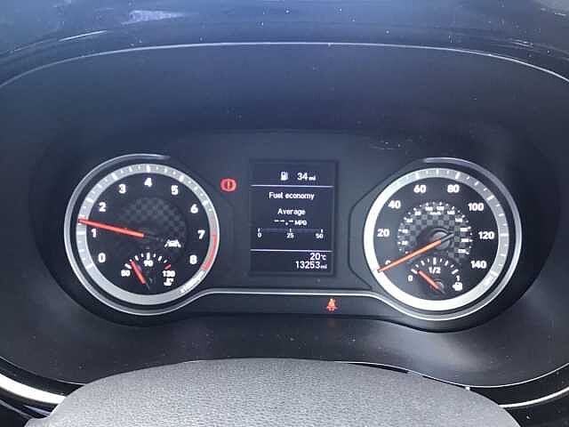 Hyundai i10 1.0 MPi SE Connect 5dr