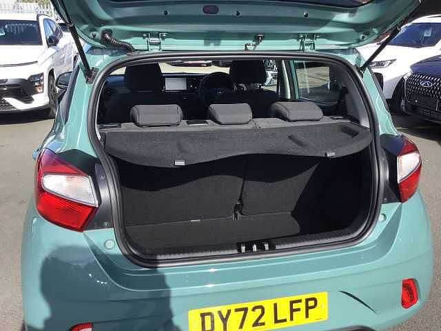 Hyundai i10 1.0 MPi SE Connect 5dr