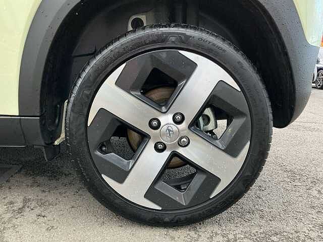 Hyundai INSTER 85kW 02 49kWh 5dr Auto Beige