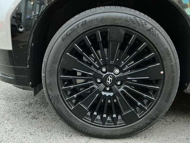 Hyundai SANTA FE 1.6 TGDi PHEV Calligraphy 5dr 4WD Auto [6 Seats] Silver