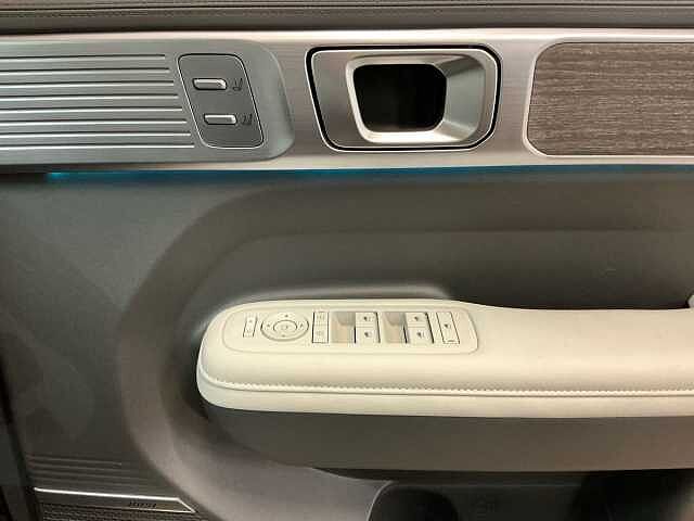 Hyundai Santa Fe 1.6 TGDi Plug-in Hybrid Ultimate 5dr 4WD Auto