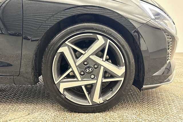 Hyundai TUCSON 1.6T Plug-in Hybrid Ultimate 5dr Auto Black