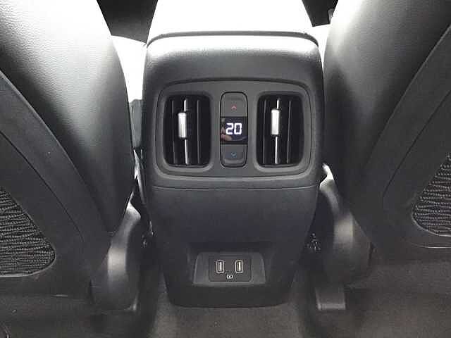 Hyundai TUCSON 1.6 TGDi Hybrid 230 Ultimate 5dr 2WD Auto Red