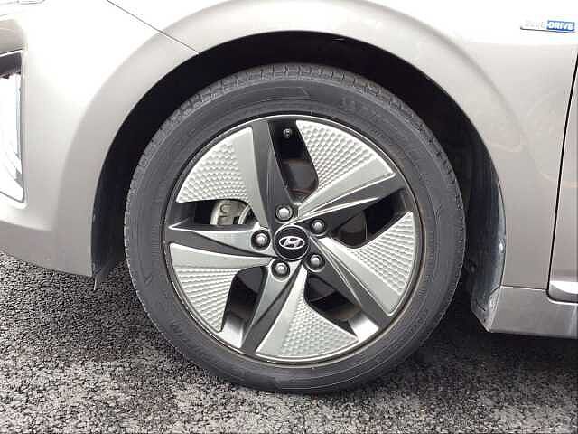 Hyundai IONIQ 1.6 GDi Hybrid Premium SE 5dr DCT Grey
