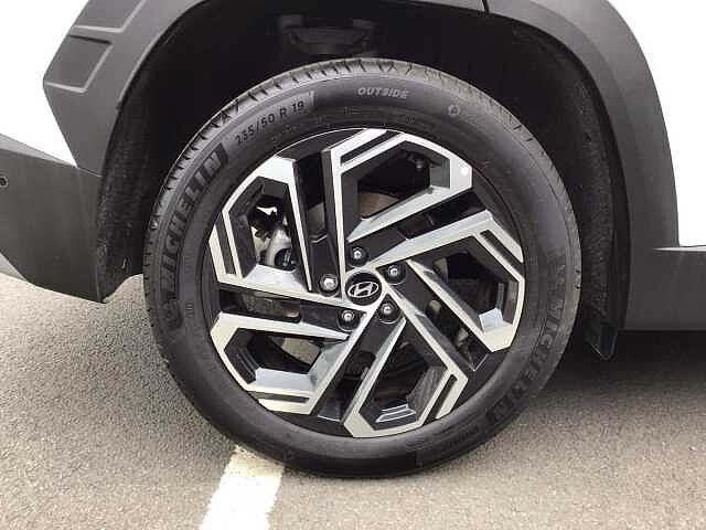Hyundai Tucson 1.6T 239 Hybrid Ultimate 5dr Auto