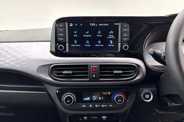 Hyundai I10 1.0 [63] Premium 5dr Auto [Nav] White