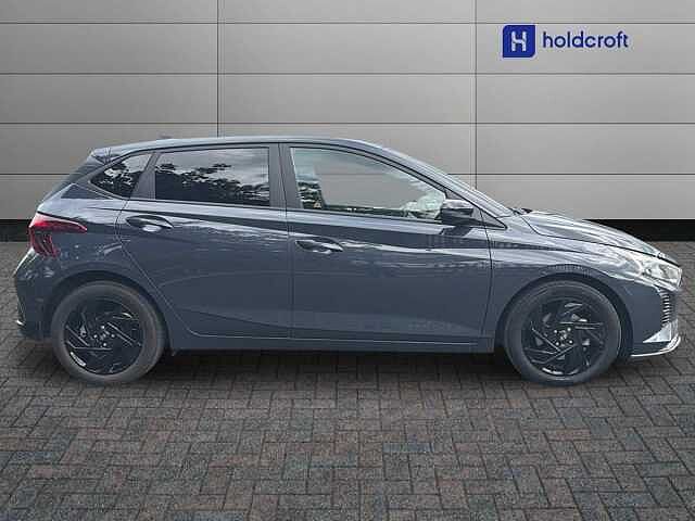 Hyundai i20 1.0T GDi 90 Black Line 5dr DCT