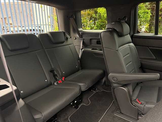 Hyundai Santa Fe 1.6 TGDi PHEV Calligraphy 5dr 4WD Auto [6 Seats]