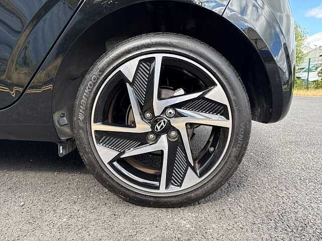 Hyundai i10 1.0 [63] Premium 5dr Auto [Nav]