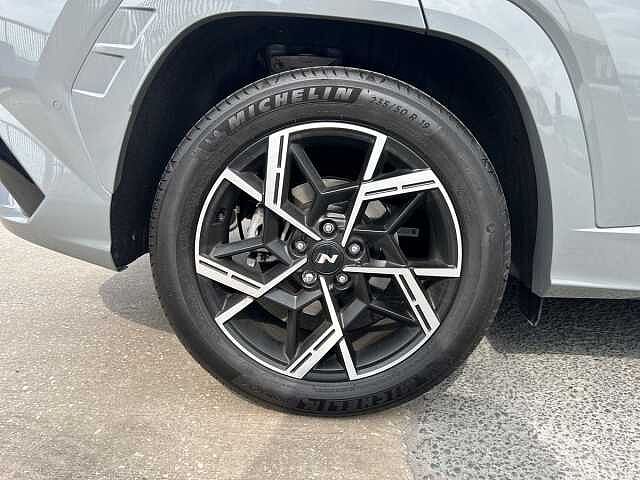 Hyundai TUCSON 1.6T 150 N Line S 5dr DCT Grey