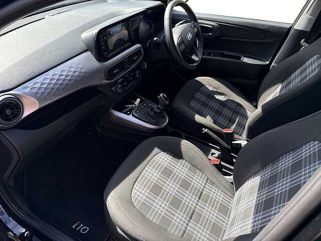 Hyundai i10 1.0 [63] Premium 5dr Auto [Nav]