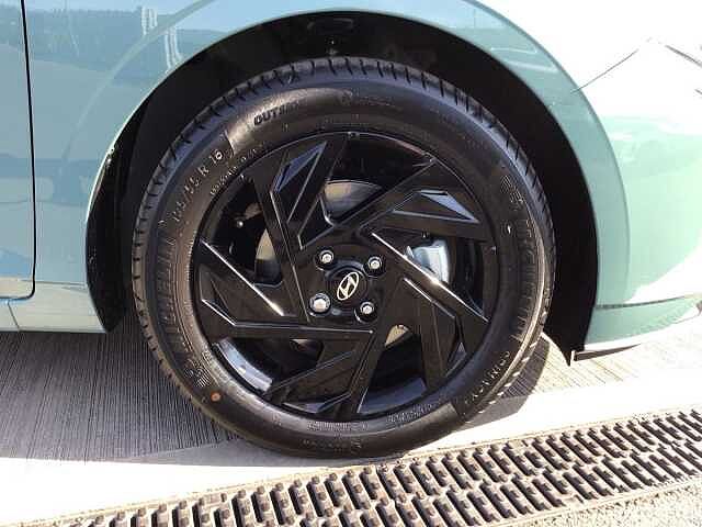 Hyundai i20 1.0T GDi 90 Black Line 5dr