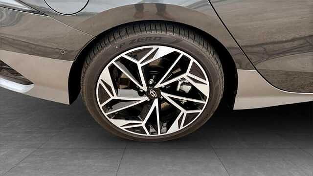 Hyundai IONIQ 6 77.4kWh Ultimate 4dr Electric Automatic