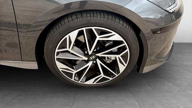 Hyundai IONIQ 6 77.4kWh Ultimate 4dr Electric Automatic