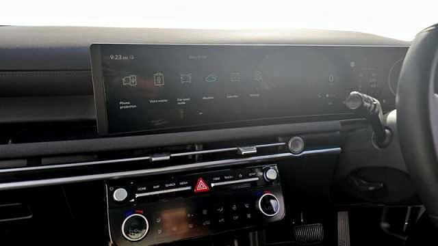 Hyundai TUCSON 1.6T-GDI MILD HYBRID ULTIMATE 5DR AUTOMATIC