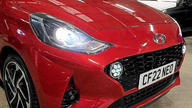 Hyundai i10 1.2 PREMIUM 5DR