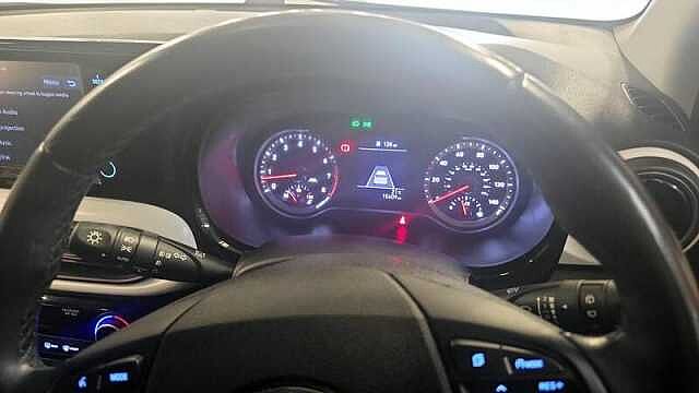 Hyundai i10 1.2 PREMIUM 5DR