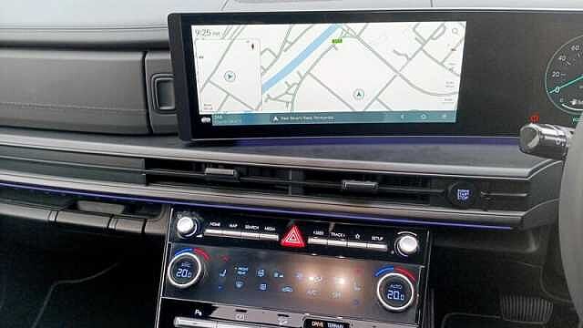 Hyundai SANTA FE 1.6H T-GDI HYBRID CALLIGRAPHY 5DR AUTOMATIC 4WD 7 SEATS