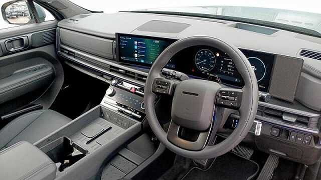 Hyundai SANTA FE 1.6h T-GDi Hybrid Calligraphy 5dr Automatic 4WD 7 Seats