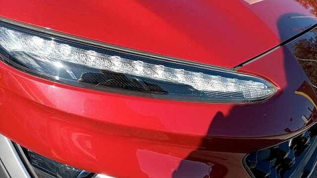 Hyundai KONA 1.6H-GDI HYBRID PREMIUM 5DR AUTOMATIC