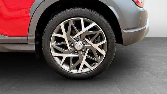 Hyundai KONA 1.6H-GDI HYBRID PREMIUM 5DR AUTOMATIC