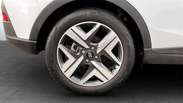 Hyundai BAYON 1.0T-GDI MILD HYBRID PREMIUM 5DR