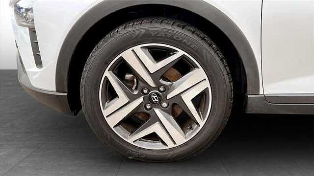 Hyundai BAYON 1.0T-GDI MILD HYBRID PREMIUM 5DR