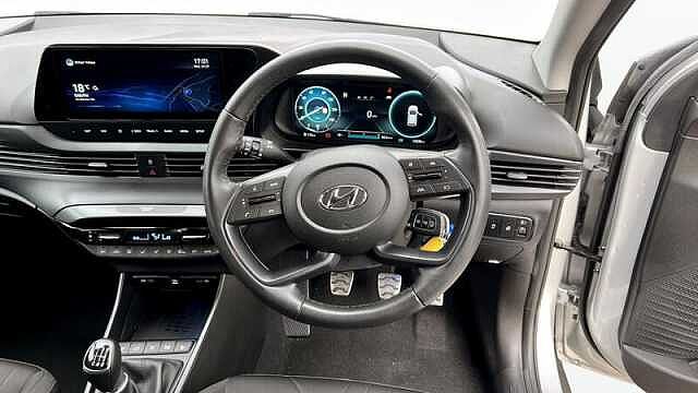 Hyundai BAYON 1.0T-GDI MILD HYBRID PREMIUM 5DR