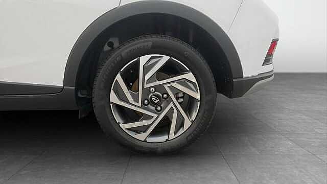 Hyundai BAYON 1.0T-GDI ADVANCE 5DR Atlas White