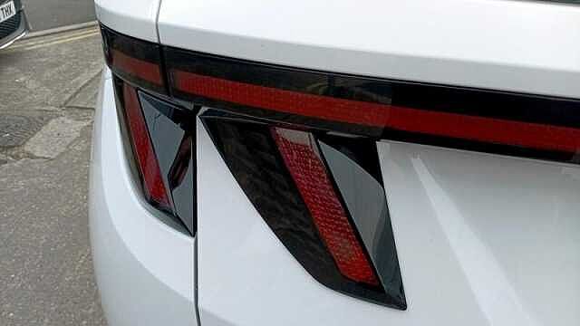 Hyundai TUCSON 1.6T-GDI HYBRID N LINE S 5DR AUTOMATIC