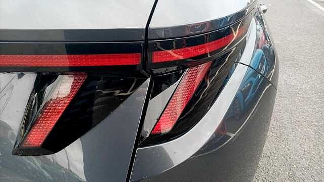 Hyundai TUCSON 1.6T-GDI SE CONNECT 5DR