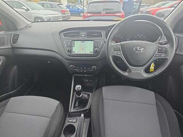Hyundai I20 1.2 PREMIUM NAV 5DR Tomato Red