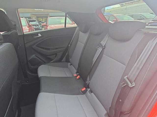 Hyundai I20 1.2 PREMIUM NAV 5DR Tomato Red