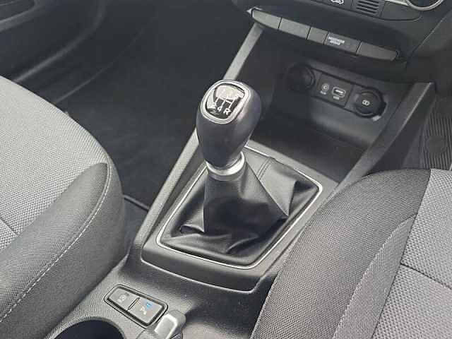 Hyundai I20 1.2 PREMIUM NAV 5DR Tomato Red