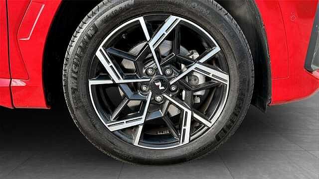 Hyundai TUCSON 1.6T-GDI MILD HYBRID N-LINE S 5DR AUTOMATIC