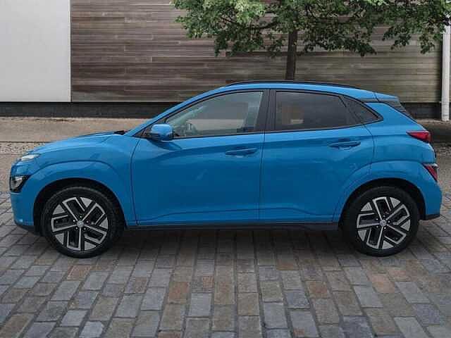 Hyundai KONA 64KWH PREMIUM 5DR AUTOMATIC