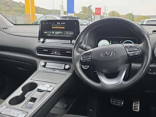 Hyundai KONA 64KWH PREMIUM 5DR AUTOMATIC
