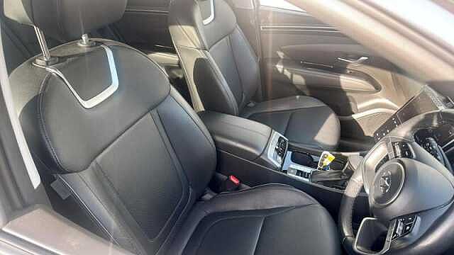 Hyundai TUCSON 1.6T-GDi Mild Hybrid Ultimate 5dr Automatic