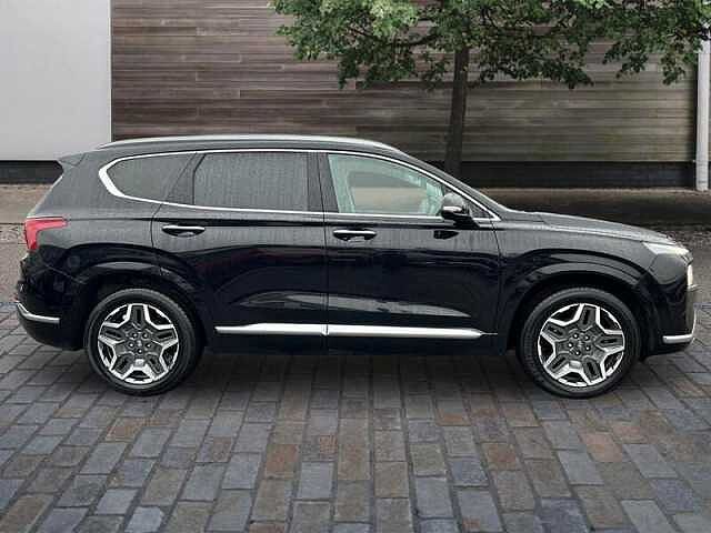 Hyundai SANTA FE 1.6H T-GDI HYBRID ULTIMATE 5DR AUTOMATIC 4WD Black