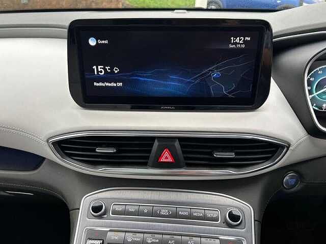 Hyundai SANTA FE 1.6H T-GDI HYBRID ULTIMATE 5DR AUTOMATIC 4WD Black