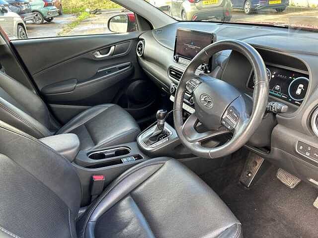Hyundai KONA 1.6H-GDI HYBRID ULTIMATE 5DR AUTOMATIC Red