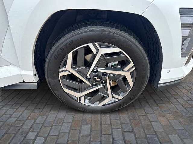 Hyundai KONA 1.6h-GDi Hybrid N-Line S 5dr Automatic Atlas White