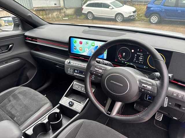 Hyundai KONA 1.6h-GDi Hybrid N-Line S 5dr Automatic Atlas White