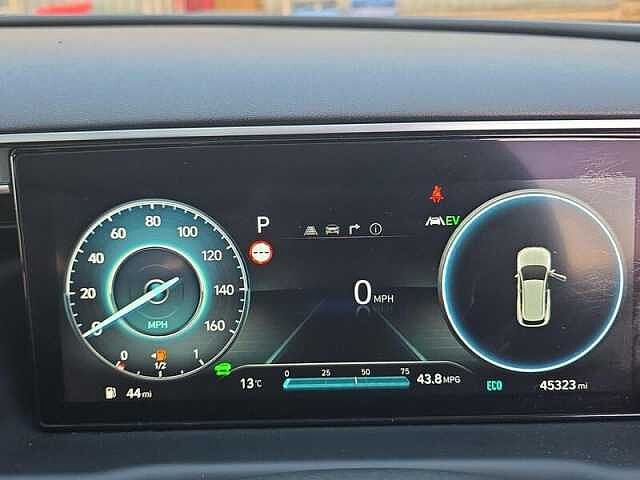 Hyundai TUCSON 1.6h T-GDi Hybrid Ultimate 5dr Automatic White