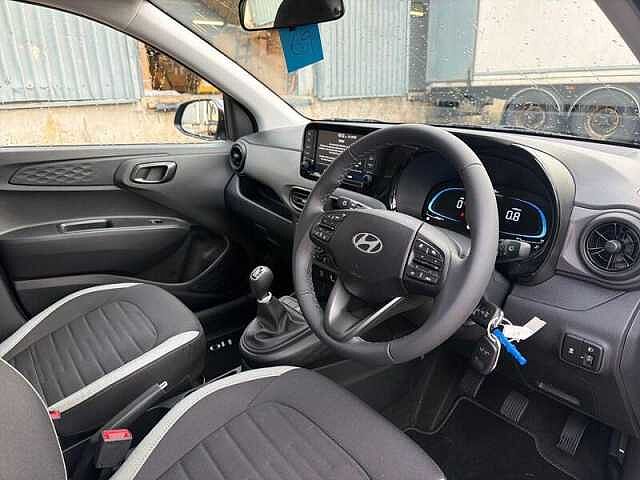 Hyundai I10 1.0 Advance Hatchback 5dr Petrol Manual Euro 6 (s/s) (63 ps) Vibrant Blue