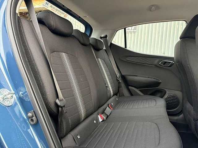 Hyundai I10 1.0 Advance Hatchback 5dr Petrol Manual Euro 6 (s/s) (63 ps) Vibrant Blue