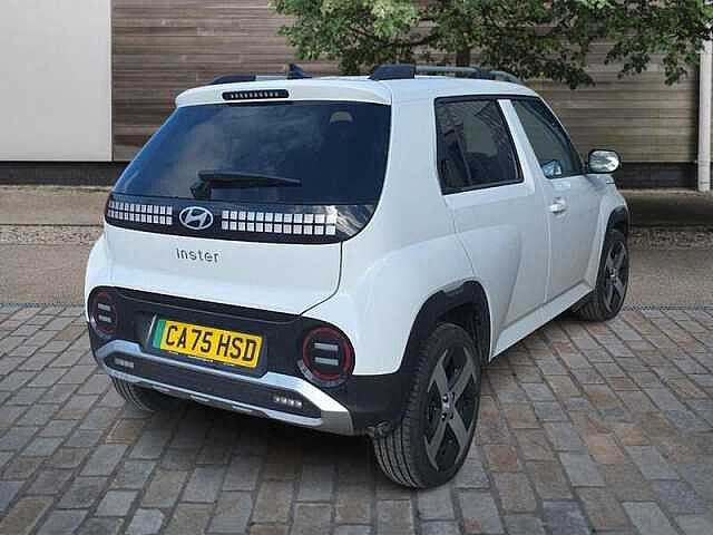 Hyundai INSTER Long Range 49kWh 02 5dr Automatic White